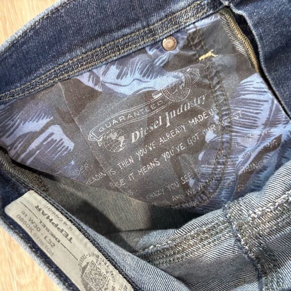 DIESEL TEPPHAR SLIM CARROT Wash 0844T Distressed Stretch Denim Jeans 30” x 26” - Picture 6 of 11